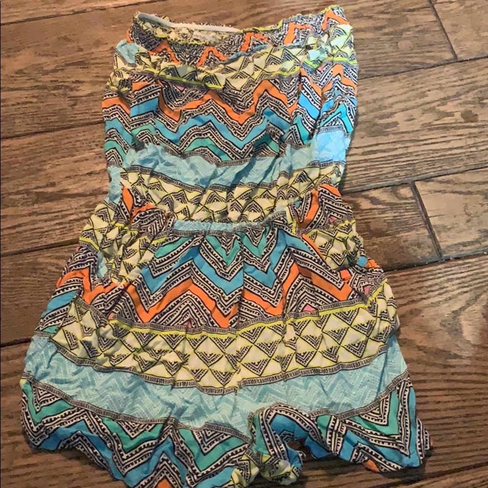 Multi colored strapless romper